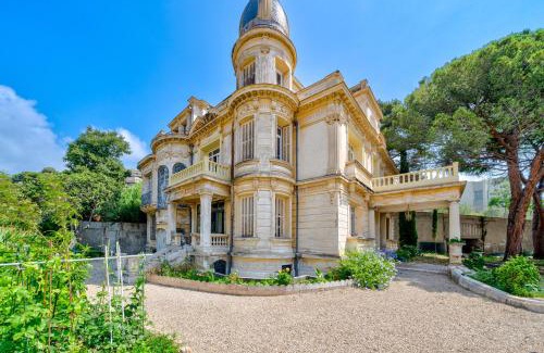 Saint Philippe Apartment | Villa Monique - Elegant Retreat Near the Sea for Families