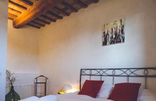 Monsano Apartment | Villa Montefiore Country Resort: Oceanfront Retreat with Pool