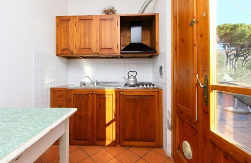 Giugnano Apartment | Relaxing Villa Morosi with Pool, Spa & Pet-Friendly Stays