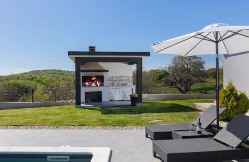 Krmed Villa | Relax at Villa My Ivana with Pool & Pet-Friendly Options