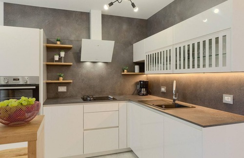 Krmed House | Villa My Ivana: Your Ideal Retreat with Pool & Spa Access