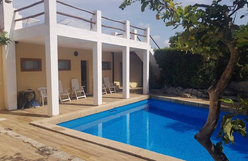 Notteri Villa | Experience Villa N 1: Poolside Oasis near the Sea