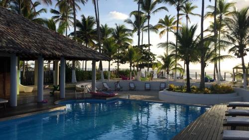 Aritagua Villa | Villa Nacri: Oceanfront Retreat with Pool & Pet-Friendly Perks