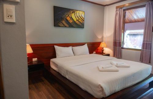 Luang Prabang House | Discover Villa Namkhan River: Oceanfront Relaxation Awaits