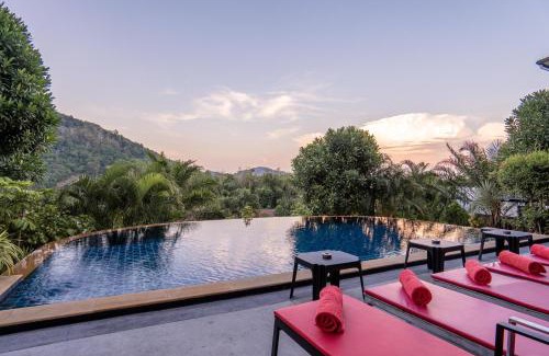 Chalong Villa | Discover Villa Nap Dau Crown with Private Pool in Phuket