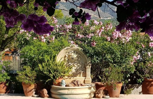 L'Alfas del Pi Villa | Villa Naranjo: Family-Friendly Holiday Residence Awaits