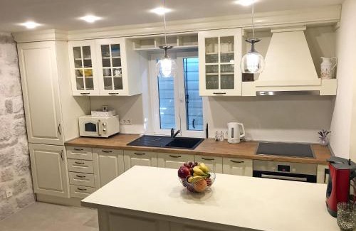 Jesenice Villa | Experience Villa Nareste: Oceanfront Bliss with Pool Access