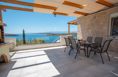 Nafplio Villa | Villa Natura - Exceptional Stay with Pool in Vivari, Argolis