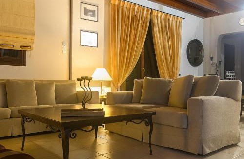 Kalavrita Apartment | Villa Nausika - Tranquil Peloponnese Stone Nest