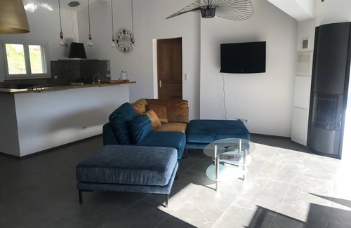 Ocana Villa | Idyllic Villa Near Ajaccio with Pool in Nature's Embrace