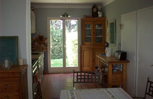 Sarrians Villa | Charming Villa in Avignon's Vineyards - Perfect for 6 Guests
