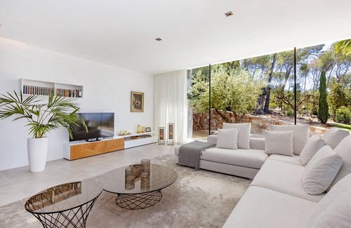 Sant Antoni de Portmany Villa | Villa near Cala Salada, sleeps 10