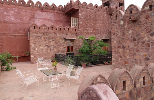 Bhagat Ki Kothi House | Explore Wildlife and Village Activities at Our Villa