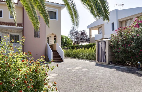 Sithonia Villa | Oceanfront Family Retreat at Villa Nefeli Akti Salonikiou