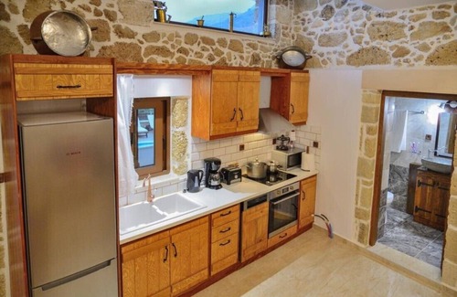 Platanos Villa | Villa Nemesis: Ideal Retreat with Ocean View & Private Pool