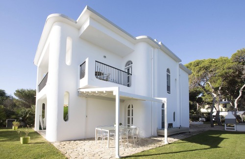Santa Margherita di Pula Villa | Villa Neptunus: Dream Beachside Getaway with Ocean Views