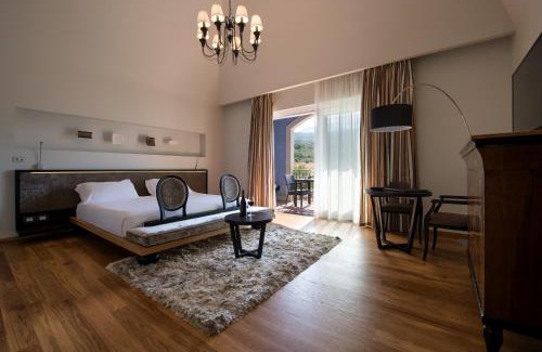 Linguaglossa Hotel | Elegant Villa Neri Resort & Spa: Oceanfront Bliss Awaits
