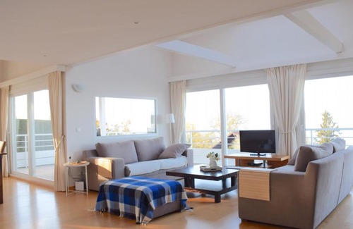 Neuvecelle Villa | Villa Neuvecelle: Ideal Retreat for Up to 6 Guests