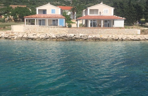 Veli Rat Villa | Villa NIKI: Ocean View Retreat with Golf and Pool Access