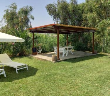 Neos Marmaras House | Villa Niki: Oceanfront Retreat with Outstanding 9.7 Rating