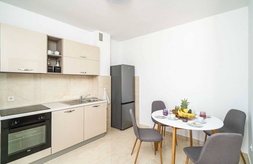 Ljuta Villa | Villa Niko - Three bedroom villa with swimming pool