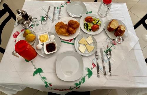 Berat Hotel | Villa Niku: Guest Rated 10/10 with Family-Friendly Amenities