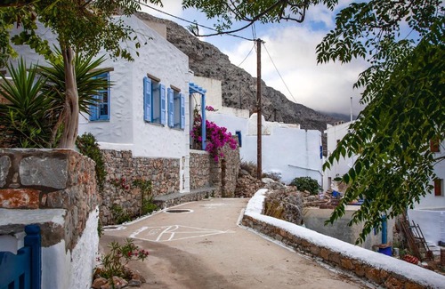Aegiali Villa | Enchanting Villa Nina: Oceanfront Cycladic Retreat in Amorgos