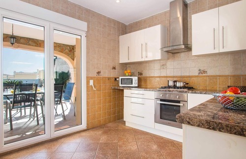 Empedrola Villa | Relax at Villa Noa - Poolside Getaway with Ocean Views