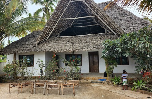 Kiwengwa Villa | Villa Noah Beach: Ocean View Retreat with Spa & Family-Friendly Perks