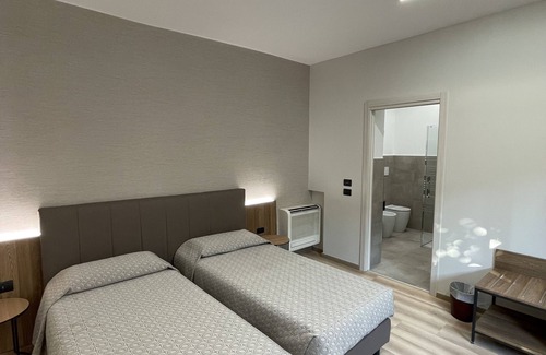 Chiesanuova Hotel | Inviting Villa Noce - Family-Friendly Guest House Awaits