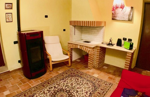 Montefranco Bed & Breakfast | Villa Nocri: Family-Friendly Retreat with Pool and Spa