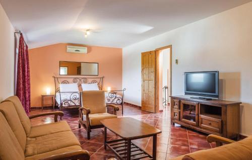Karojba House | Villa Nolissima: Family-Friendly Stay with Pool and Pets Welcome