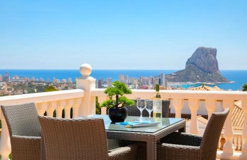 Calpe Villa | Relax at Villa Noosa: Family-Friendly with Pool Access