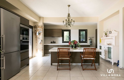 Kassandra Villa | Villa Nora: Guest Rated 10/10 with Ocean View & Garden