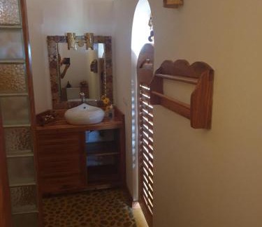 Nosy Be Bed & Breakfast | Discover Villa Nosy Détente: Oceanfront Oasis for Families