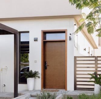 Sharjah House | Villa Number 4: Oceanfront Escape with Pool & Kids Welcome