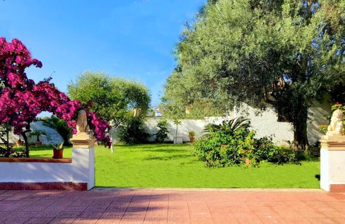 Isola Villa | Oceanfront Villa Oasi Del Plemmirio - Rated 9.1/10
