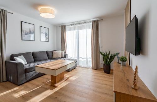 Piesendorf Apartment | Villa Oberbichl: Guest Rated 9.6 with Oceanfront Views