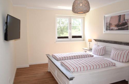 Haffkrug Apartment | Oceanfront Villa Ocean Time: Family-Friendly Retreat