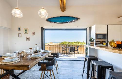 Ondres Villa | Villa Oceana: Oceanfront Stay with Spectacular Views