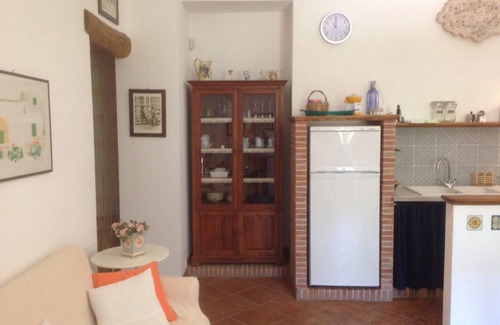 Piraino Apartment | Villa Oceri-Casa Magnolia: Oceanfront Paradise Near Beach