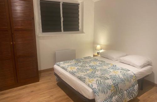 Mesnil-Saint-Laurent House | Pet-Friendly Villa Octavie: Ideal for Families & Friends