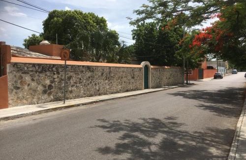 Merida Municipality House | Villa Odalys Cozy Mexican style house