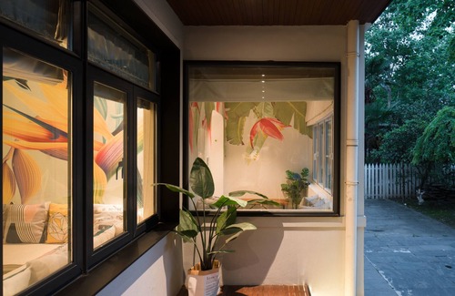 Downtown Shanghai Villa | Enchanting Villa of Midsummer Night - Family and Pet Friendly