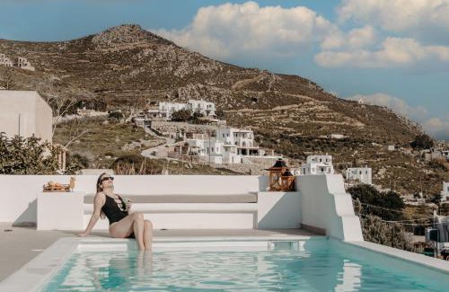 Naxos Town Villa | Idyllic Villa of Roses in Naxos with Private Pool Retreat
