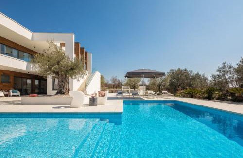 Vodnjan Villa | Villa Old Olive VIII: Family-Friendly Retreat with Pool