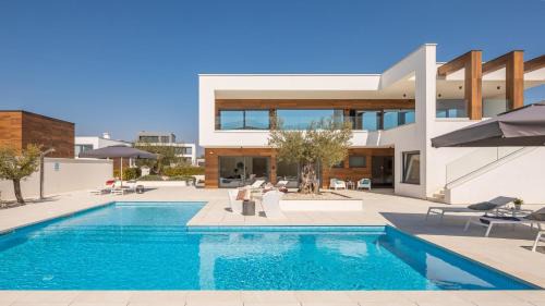 Vodnjan Villa | Villa Old Olive VIII: Family-Friendly Retreat with Pool