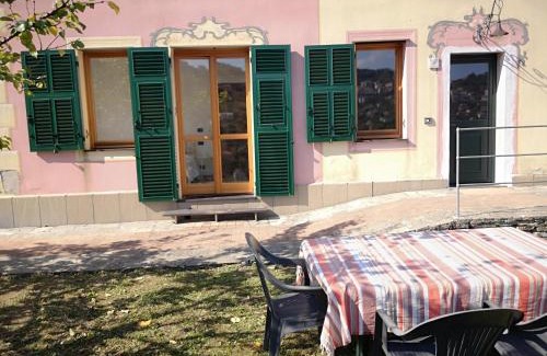 San Rocco Apartment | Family-Friendly Villa Olivari - Apt La Salvia Awaits You