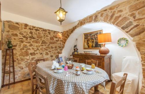 Castel di Lucio Villa | Villa Olmo: Private Pool Retreat for Families and Friends