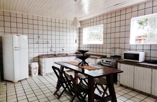 Pecém House | Villa Oloh: Family-Friendly Retreat with Pool in Caucaia